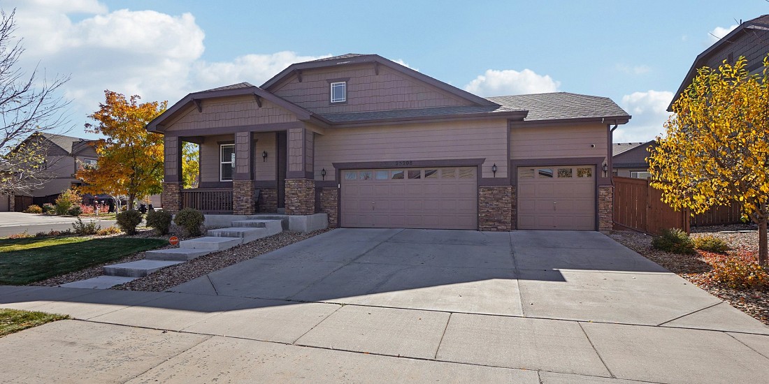 25208 E Ellsworth Place