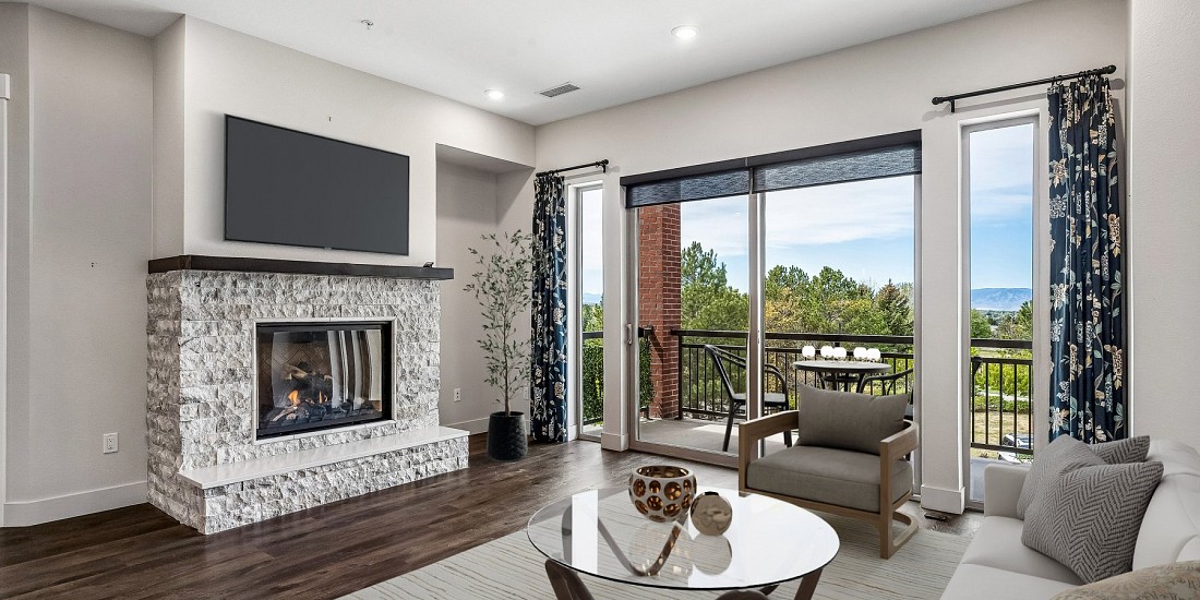 4885 S. Monaco Street #207