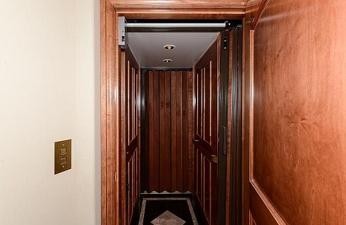 100 S. University Boulevard, #1, Denver, CO 80209