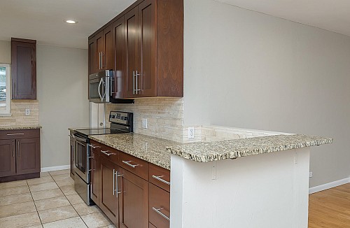 2861 S. Jackson Street, Denver, CO 80210