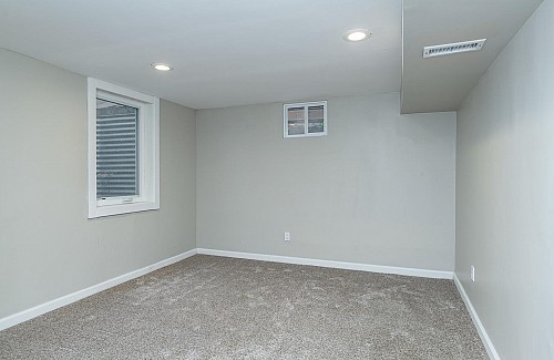 2861 S. Jackson Street, Denver, CO 80210