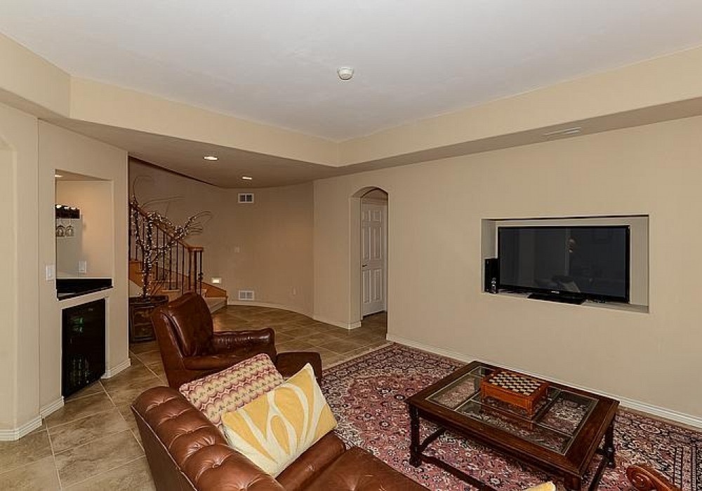 100 S. University Boulevard, #1, Denver, CO 80209