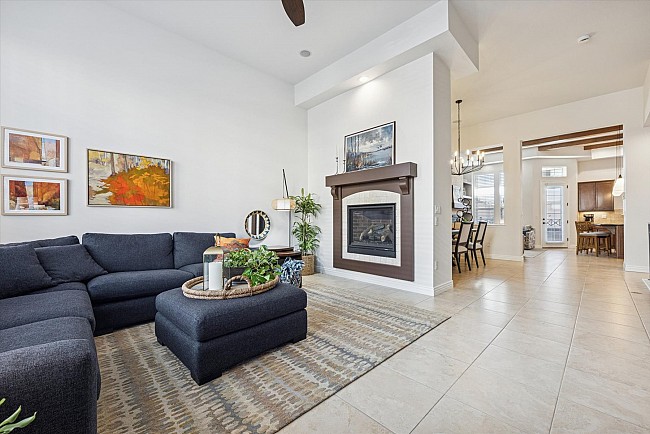 Updated Townhome at Vallagio