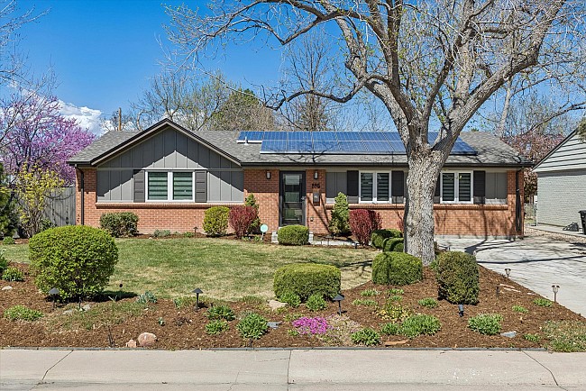 Stunning Virginia Vale Home!