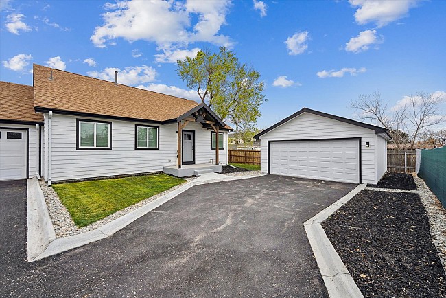 New Construction in Close-In Lakewood