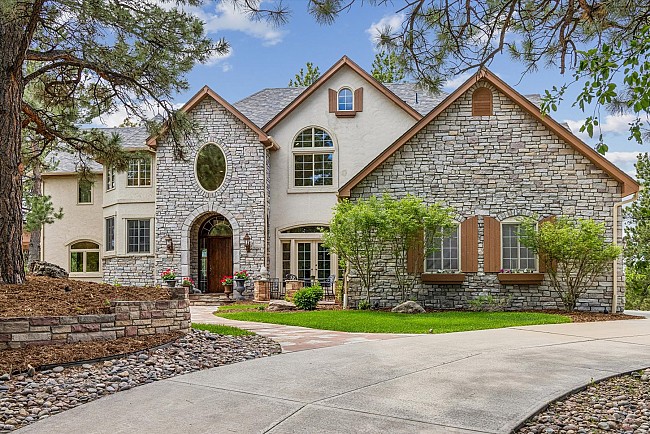 Extraordinary Custom Estate Nestled on 5.13 Private Acres in Kelty Farms in Franktown!