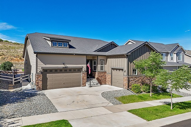Ranch with Finished Basement and 3 Car Garage!